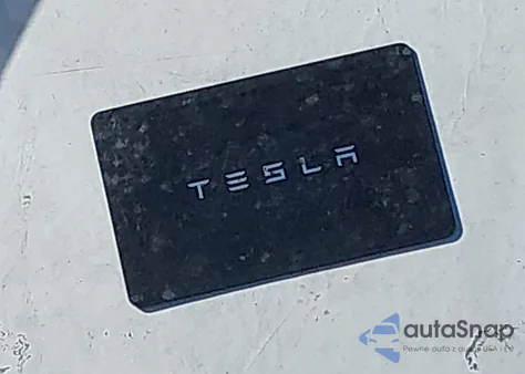 2024 Tesla Model Y Long Range Dual Motor All-Wheel Drive/Rwd из США, поврежденный, VIN 7SAYGDED9RF053945